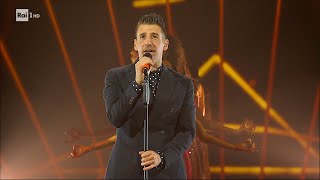 Il medley di Francesco Gabbani  I migliori anni 06042024 [upl. by Gnivri]