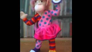 zingzillas tweenies nuzzle and scratch in the night garden teletubbies 1 [upl. by Osnofledi]