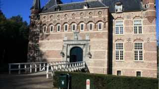 Het Kasteel in Wijchen voor de restauratie van 2021 [upl. by Chon]