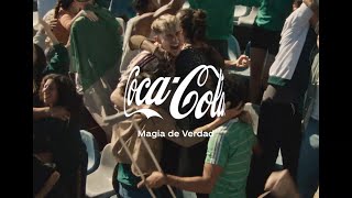 Todos los caminos nos llevan a la misma pasión nos une una CocaCola LaMagiaDeCreer [upl. by Doreg]