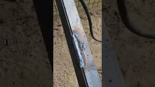 SOLDA EM LOOP funnymoments solda welder welding metal soldagem [upl. by Rajewski114]