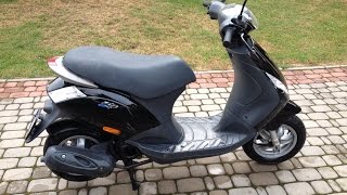 Piaggio Zip 50 4t Acceleration and Walkaround [upl. by Sukul]