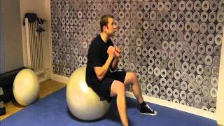 Situps mit Gymnastikball [upl. by Thaine]