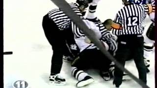 Rhett Warrener vs Derian Hatcher Jun 17 1999 [upl. by Malloch240]