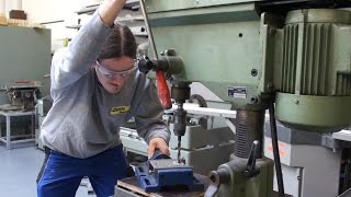 Ausbildung als Metallbauerin [upl. by Haelem]