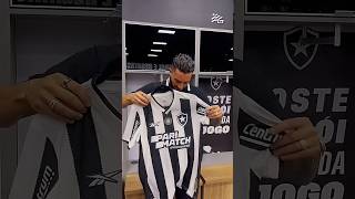 Devidamente trajado meu lateral Bem demais ⭐️👔 Botafogo [upl. by Nahpets]