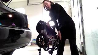 How to Fold the Bugaboo Cameleon 3 Stroller [upl. by Alac282]