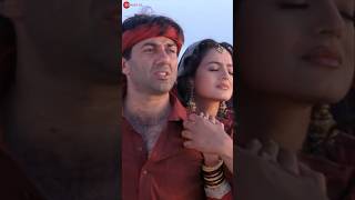 HumJudaHoGaye Gadar SunnyDeol AmeeshaPatel UditNarayan PreetiUttam shorts [upl. by Eerrahs]