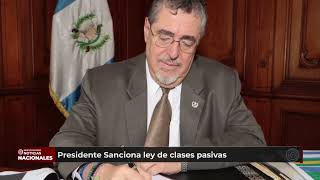 Presidente Arévalo firma decreto que reforma la Ley de Clases Pasivas Civiles para mejorar pensiones [upl. by Ocker408]