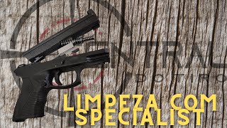 Pistola Taurus  Limpeza de Armas com SPECIALIST [upl. by Alyahsal]