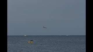 Acidente com caça Eurofighter italiano em show aéreo [upl. by Ennirok187]