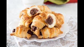 CORNETTI DI PASTA SFOGLIA CON NUTELLA [upl. by Devi106]