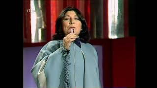 Mercedes Sosa  Como la cigarra en directo 03111979 [upl. by Del178]