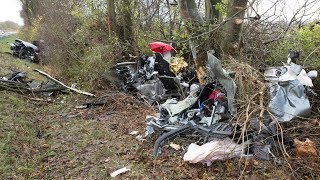 Sportwagen bei Unfall auf der B8 in drei Teile zerrissen – Fahrerin von Feuerwehr gerettet [upl. by Dodie]