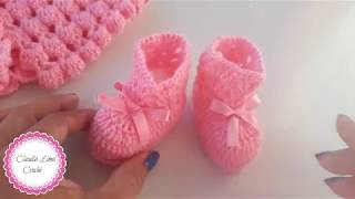 Como fazer sapatinho de bebe em croche tamanho rn [upl. by Eenolem]