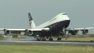 747 Classic Action at JFK [upl. by Nlyak]