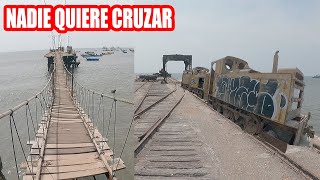 Encontramos Trenes Abandonados en un Muelle Fantasma  ft EnfoqueCiudadanoPeru [upl. by Gillian110]