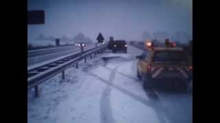 Auf der Autobahn in die Leitplanke gekracht  Polizei kam nicht 2004 [upl. by Dazraf]