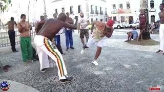 Capoeira  Mestre Macaco preto e a capoeira do terreiro [upl. by Horodko675]