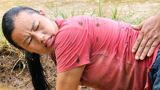 The first time I met a giant brown tuber it took Bien a whole day to dig it out [upl. by Hakim]