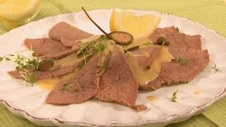 Rezept Vitello Tonnato  Italienische Vorspeise aus Kalbfleisch mit ThunfischMayonnaise serviert [upl. by Eade]