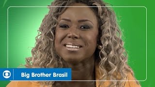 Big Brother Brasil 16 Adélia é advogada de SP e tem 36 anos [upl. by Gnoz]