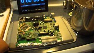 como hornear una motherboard  how to bake a motherboard [upl. by Drallim]