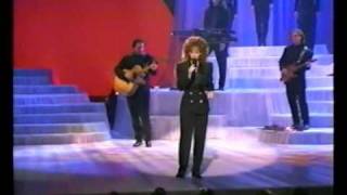 Reba in concert Medley [upl. by Melodee]