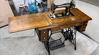 Vintage singer sewing machine restoration [upl. by Tecil]