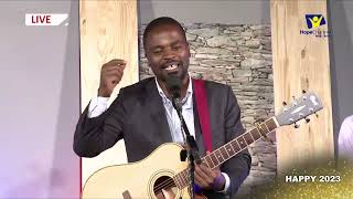 DAVIE CHIWAYA LIVE PERFORMANCE ON NEW YEARSDA MALAWI MUSIC COLLECTIONS [upl. by Ishii]