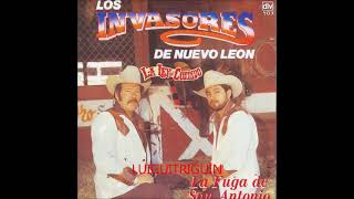 Los Invasores De Nuevo Leon Corridos mix con Lalo Mora [upl. by Ylam]