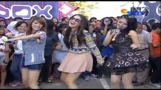 SITI BADRIAH Live At Inbox 18032013 Courtesy SCTV [upl. by Aviv536]