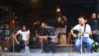 Timro Maya Cobweb cover  Pasapi at Sasaa The Newa Restaurant [upl. by Nylevol]