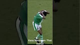 Kanu Nwankwo football caninecuriosities premierleague [upl. by Elga]