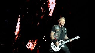 Metallica  Enter Sandman Reading 2015 [upl. by Catt848]