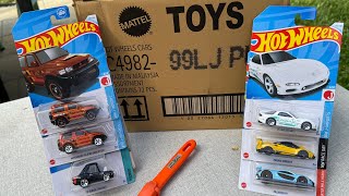 Lamley Unboxing Hot Wheels 2024 J Case [upl. by Tezile641]