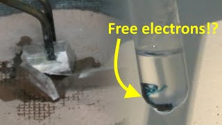 Sodium electride in liquified ammonia [upl. by Barcot424]