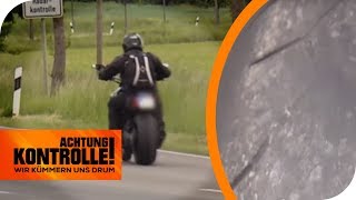 quotDas zahle ich nichtquot Angeblich fehlende Profiltiefe regt Biker auf  Achtung Kontrolle [upl. by Willyt]