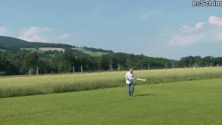 How to start a Flying Wing and not chop off your fingers [upl. by Ardnekat830]