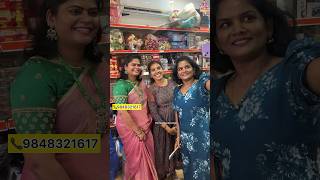 Saree rate akkuva untene bavunatta  harikachanduvlogs sareereview teluguvlogs trendingsarees [upl. by Nnaj]