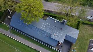 Zonnepanelen op clubgebouw [upl. by Hogan]