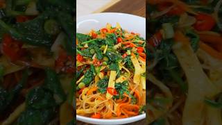 Chinese Spinach Glass Noodles Salad chinesesalad spinach glassnoodles [upl. by Tamara925]