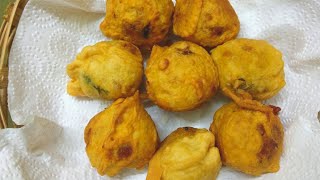 ചായക്കട സ്റ്റൈലിൽ ഒരു മലബാർ ബോണ്ട  Potato Bonda  Masala Bonda  Urulakizhangu Bonda [upl. by Hallie]