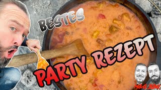 Pfundstopf aus dem Dutch Oven  nicht nur für die Party  MampGBBQ [upl. by Anilram]