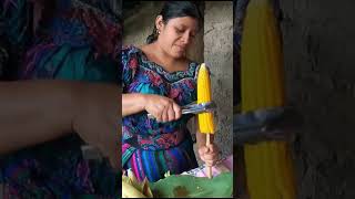 Preparando Elotes Locos guatemala [upl. by Seebeck61]