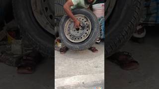 Tubeless tyre fittingtubelesstyre car tires shortsvideo viralshort rajutyreripiarig120 [upl. by Rafaello768]