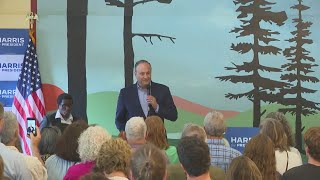 Kamala Harris husband stops in Maine for campaign events in VPs bid for president [upl. by Trebeh]