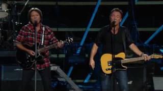 Bruce Springsteen w John Fogerty  Pretty Woman  Madison Square Garden NYC  20091029amp30 [upl. by Okin]