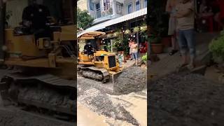 BD2G bulldozer pushing stone for the happy people automobile bulldozer shorts shortvideo [upl. by Criswell]