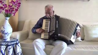 SHESHADRI SINGS CHAND AHEN BHAREGA THROUGH HIS ACCORDION [upl. by Idalina]